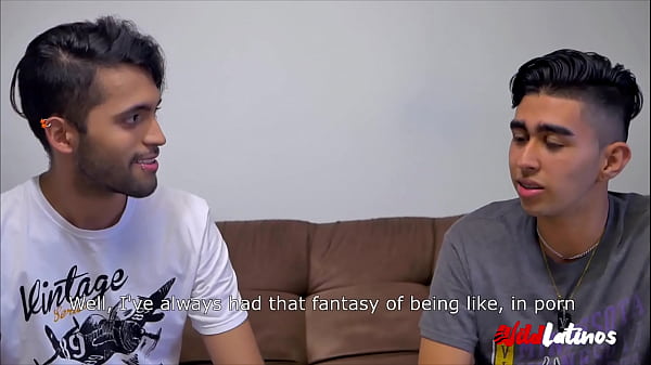 Joven Latino Sebas Cruz Le Llena La Cara De Leche A Camilo Brown En Casting 