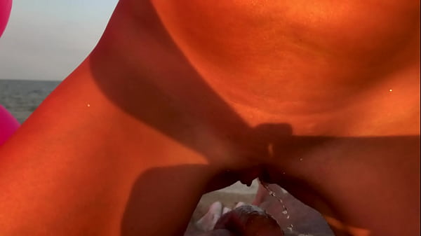 Play MP4 - My public fucking on the beach&comma; he came in my pussy and I pee on him
