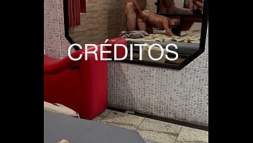 Comedor Pegou Hotwife Na Balada Na Frente Do Corno, Ficou De Namoradinho, Levou Pro Motel E Gozou Dentro V&aacute;rias Vezes. E Ainda Chamou Gar&ccedil;om Que Meteu No Cuzinho Da Esposa Sem D&oacute;! thumbnail