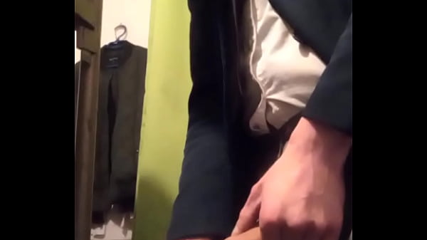 Criss sediento llegando del colegio 