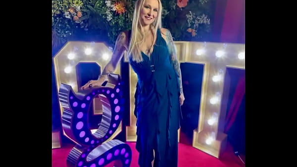 Wow had an amazing night at the ukglamourawards i met some amazing people & can&rsquo;t wait to come back 