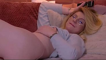 Olivia Onya's Live Chat Room 2025-10-07 