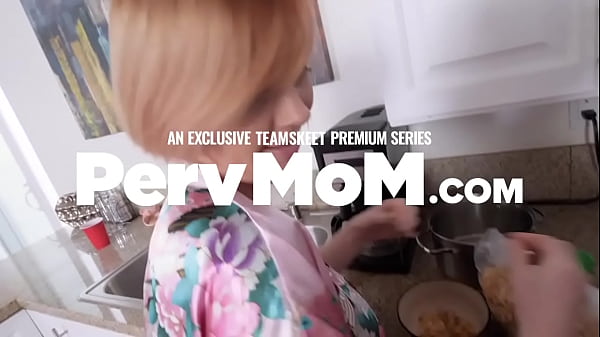 Mylf - Big Titted Blonde Bombshell HavingSome Fun Time After Shower Wetting Herself_Again