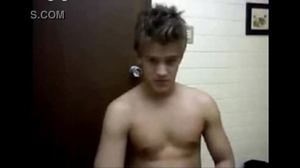 Play MP4 - Polo Morin