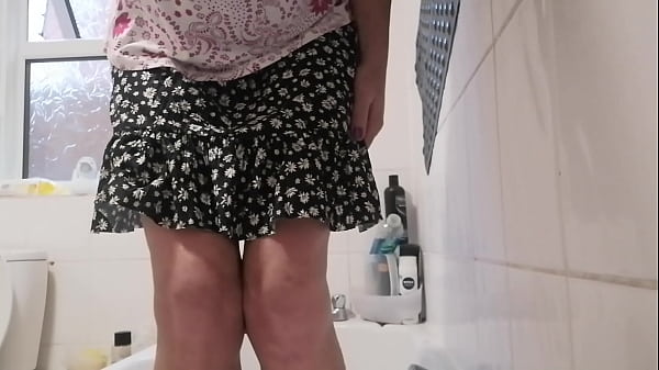 Play MP4 - Oh no&excl;&excl; I pissed myself