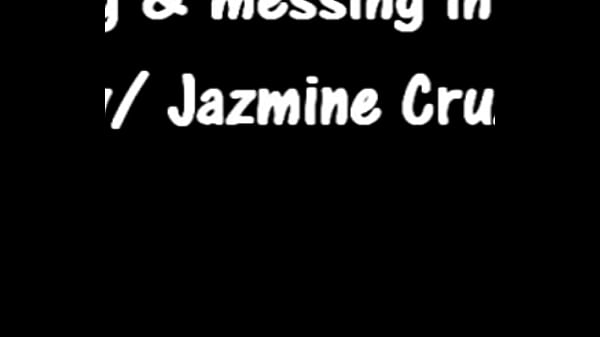 Omorashi Mp3 With Lady Messing Her Jeans Stuck In Traffic thumbnail