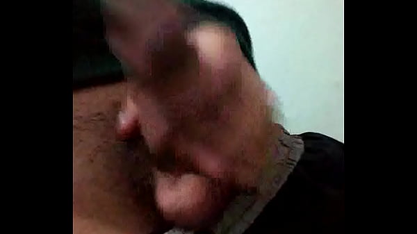 Gostoso com pau meio termo 