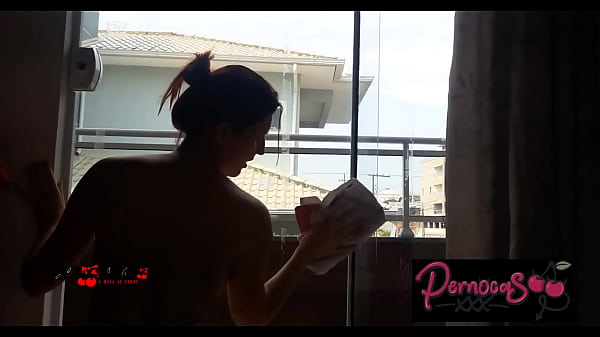 Levando A Pica Na Faxina thumbnail