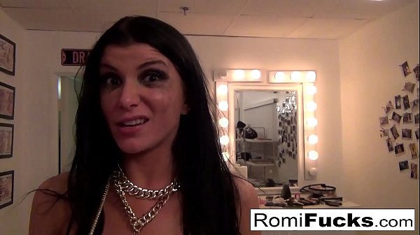 Gonzo sex with porn starlet Romi &Euro star Toni_Ribas