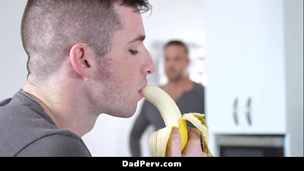 Stepson On his Knees to Suck Stepdad's Throbbing Dick - Dadperv 