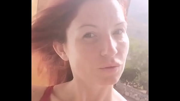 Nonton Coucou Mes Ch&eacute;ris Une Petite Vid&eacute;o Pour Vous Mettre En Forme En Attendant La ... thumbnail