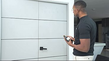 Nonton Bachelorette Party: Bbc Neighbor Destroys The Bride's Tight Ass Before She Gets Married thumbnail