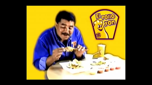 Video del hombre del pollo yon descuidos le ve el pezo