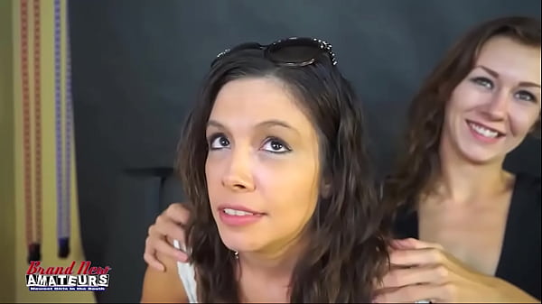 Play MP4 - Kinky Brunette Friends Jamie Litton And Meredith Lick Their Tits And Muffs&excl;