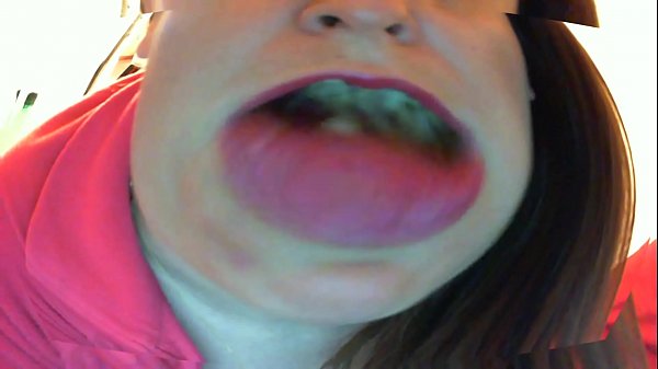 Nicoletta is your giantess and wants to eat you_all