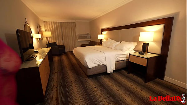 Nonton Sexy Big Booty Dominican Milf Fucks A Youngin' thumbnail