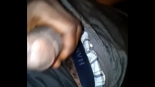 Play MP4 - Lonely Night