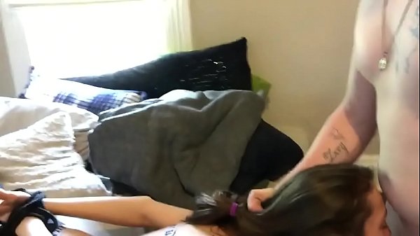 Play MP4 - alone daydream