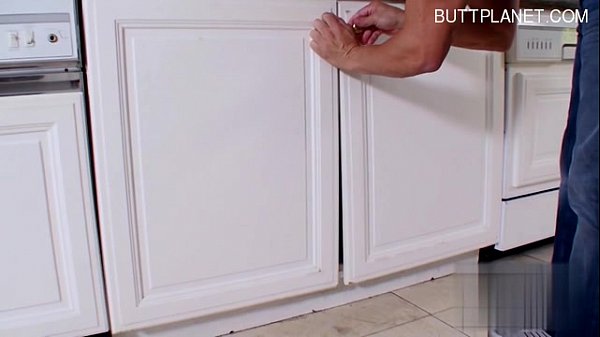 Hot wife cum onhairy pussy