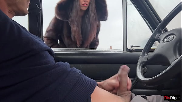 Play MP4 - Stranger gave me a handjob through the car window on public parking