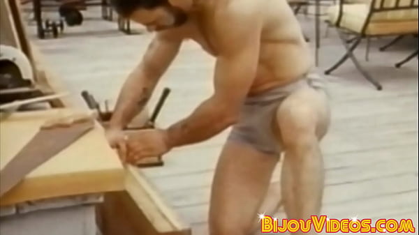 Retro homo wanks and cums outdoors 