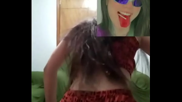 Novinha dan&ccedil_ando funk (Nathielly de Paula)