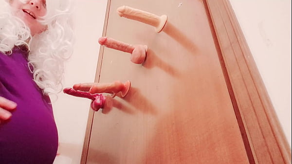 Nonton The Extraordinary And Expensive Cravings Of Nicoletta thumbnail