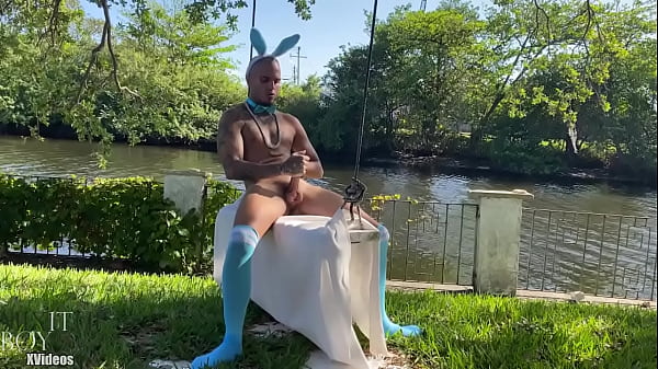 Mixitupboy Big Dick And Ass For Days thumbnail