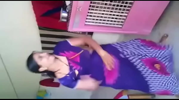 Bhabhi sex dance