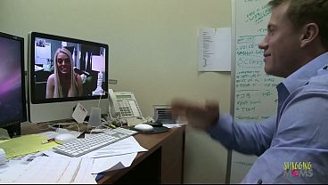 Nonton During His Job, He Gets A Video Call From The Blonde Milf Who Is Teasing Him With Her Enormous Tits. Unable To Contain His Erection He Rushes Over To Pummel Her And Spray His Jizz All Over Her Chest. thumbnail