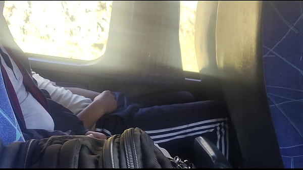 chibolo se toca el paquete 