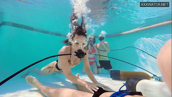 Couple films couple Eva Sasalka and Jason_underwater fucking