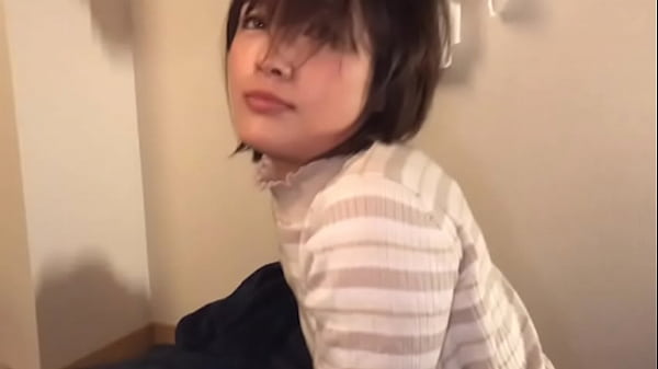 Play MP4 - 【初公開】バレエ歴10年&excl;清楚系18歳の舞台裏での素顔と初々しい日常1