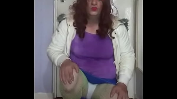 Pee Swallowing thumbnail
