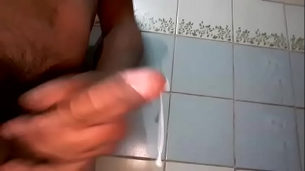 Play MP4 - Otra rica paja con semen