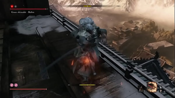 Viejo cachondo_me coge_con su machete pero el mío es más fuerte y yo_me lo termino cogiendo