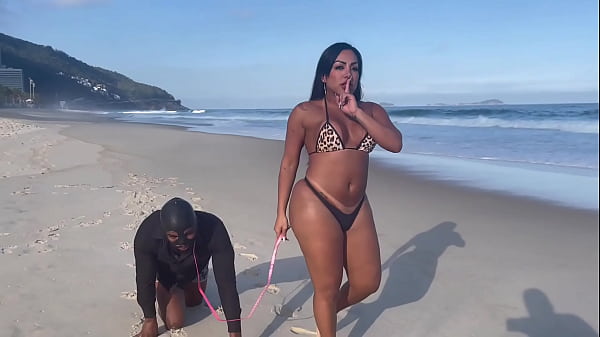 Play MP4 - Aylla gattina levando seu submisso para da um passeio na orla