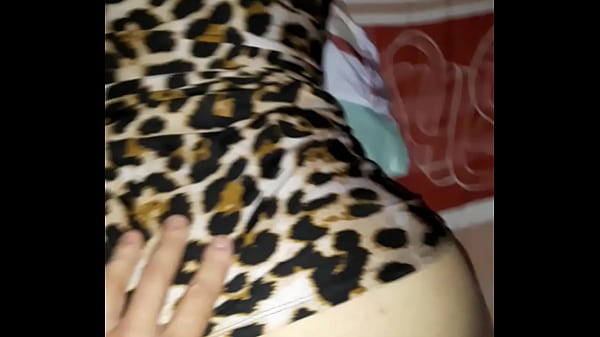 Play MP4 - mi novia sabe lo que me calienta y se pone ese sexy vestido doggystyle