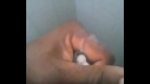 Negr&atilde_o da rola grossa querendo um cuzinho