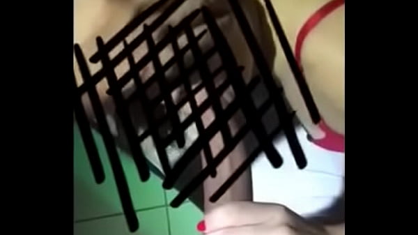 Play MP4 - Casada do RJ mamando a rola GG do amante