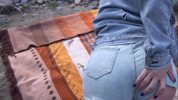 Play MP4 - Passionate blowjob and sex outdoors with a red-haired girl