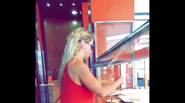 Play MP4 - Public Nudity and Sex in Barcelona