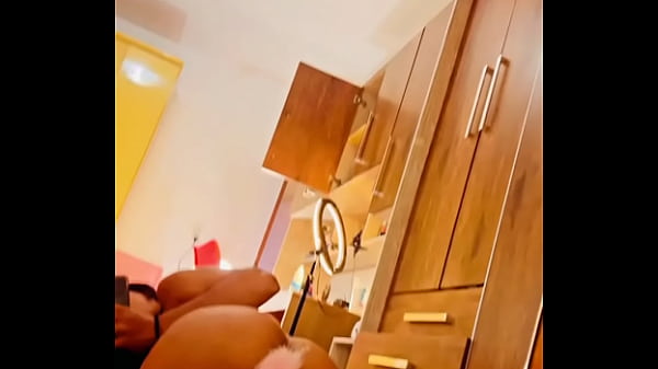 Nonton Gostosa Safada Linda thumbnail