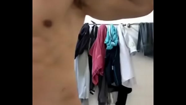 Play MP4 - a trai mình d&acirc;y 6 múi