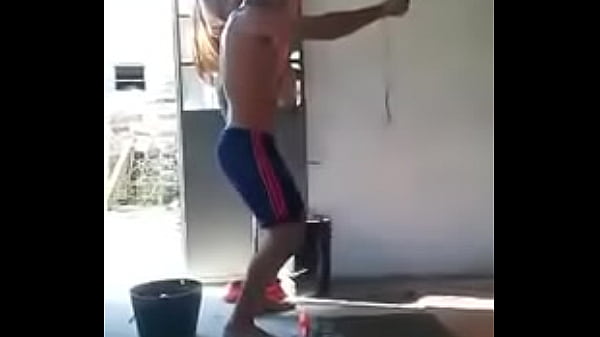 el alba&ntilde_il hot