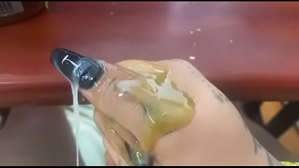 Play MP4 - Shemale with big Cock Honey Cum and Piss