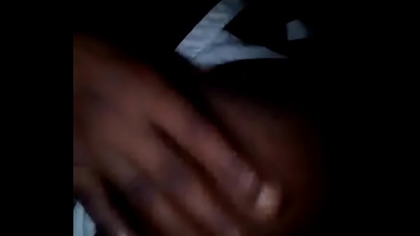 Nonton Les Nichons thumbnail