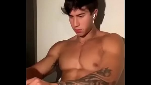 Gay Latin Guy Can'_t Stop Jerking Off!