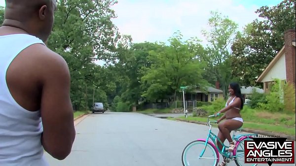 Evasive Angles Big Butt Black Girls On Bikes 3. She Moves To The Side In Order For Her Breasts To Be Exposed While Taking His Dick And Even Licking It At The End! thumbnail