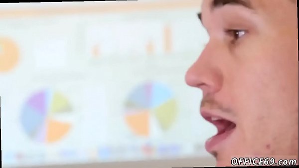 Free Download Gay Guy Sucking Straight Pantsless Friday! thumbnail